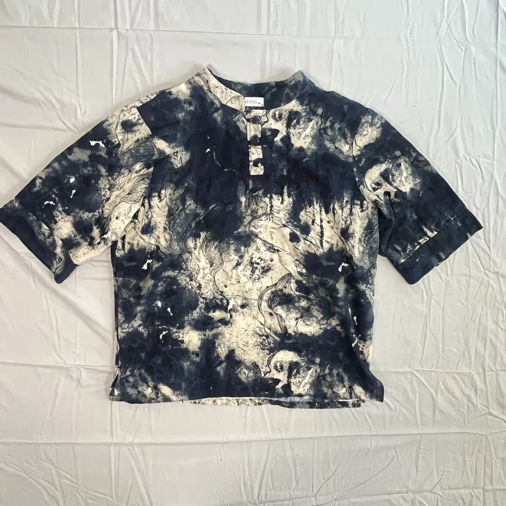 Ontto Blouse Top Womens Medium Beige Blue Tie Dye  Henley Neck‎ Casual Linen EUC